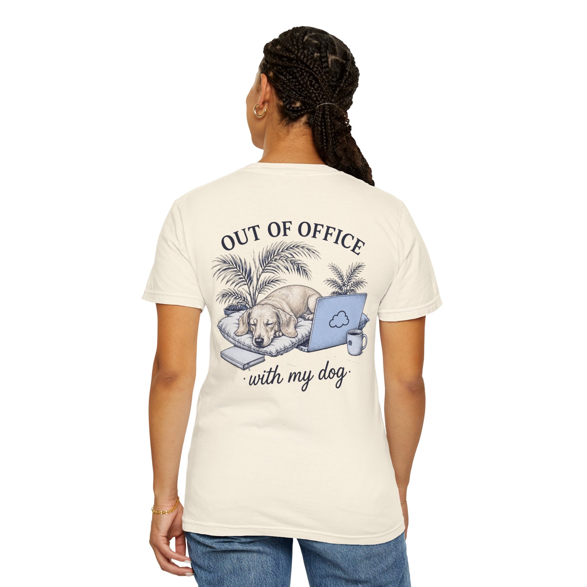 Out of office – Cream Dachshund