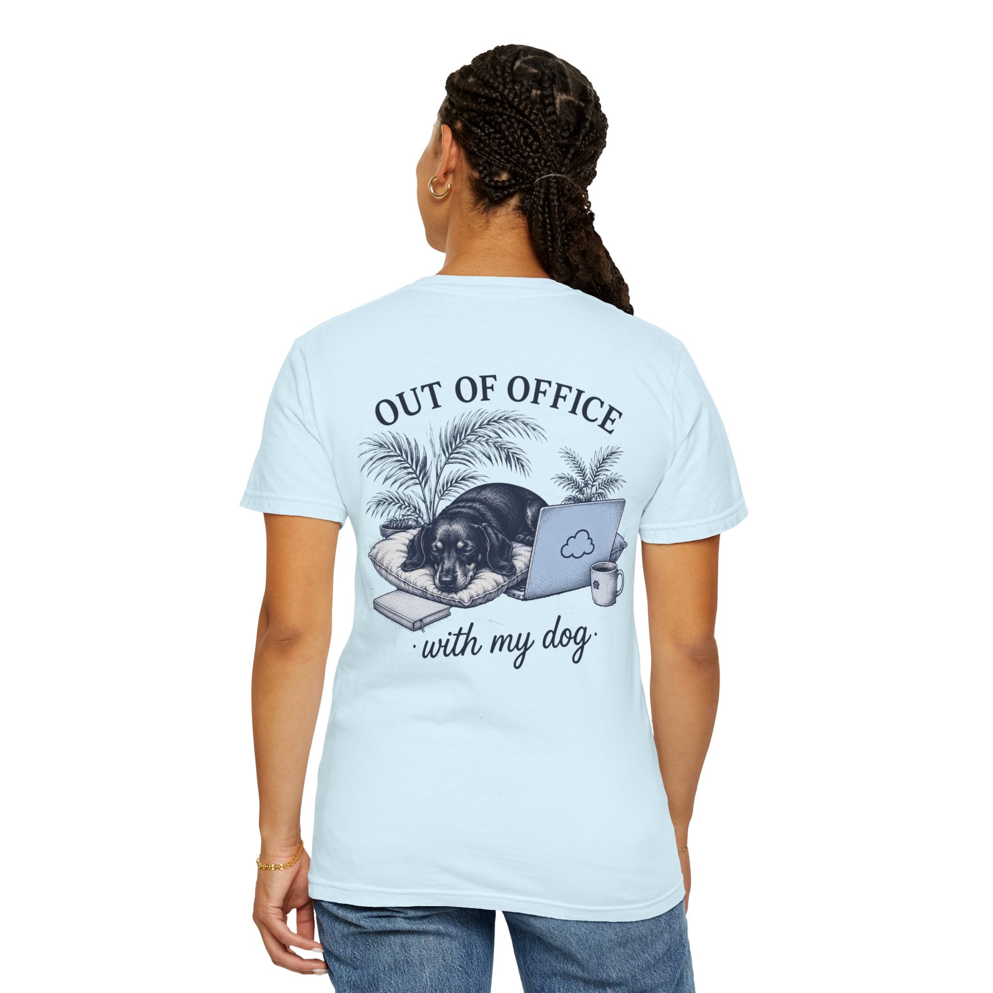 Out of office – Black Dachshund